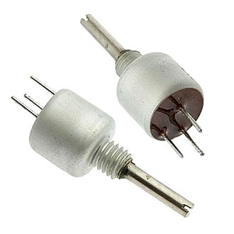 
						Подстроечный резистор СП4-1А 0.5 Вт 330 кОм 2-20